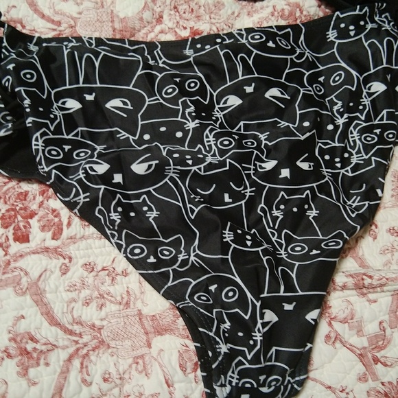 NWT Size 16 plus size bikini - Picture 6 of 7